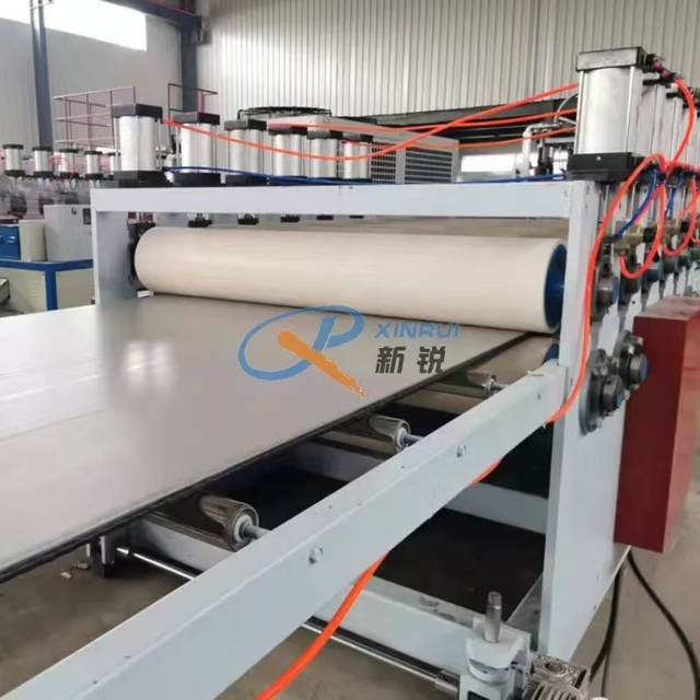 18 ملم PP Hollow Construction Formwork Board Board Board Machine